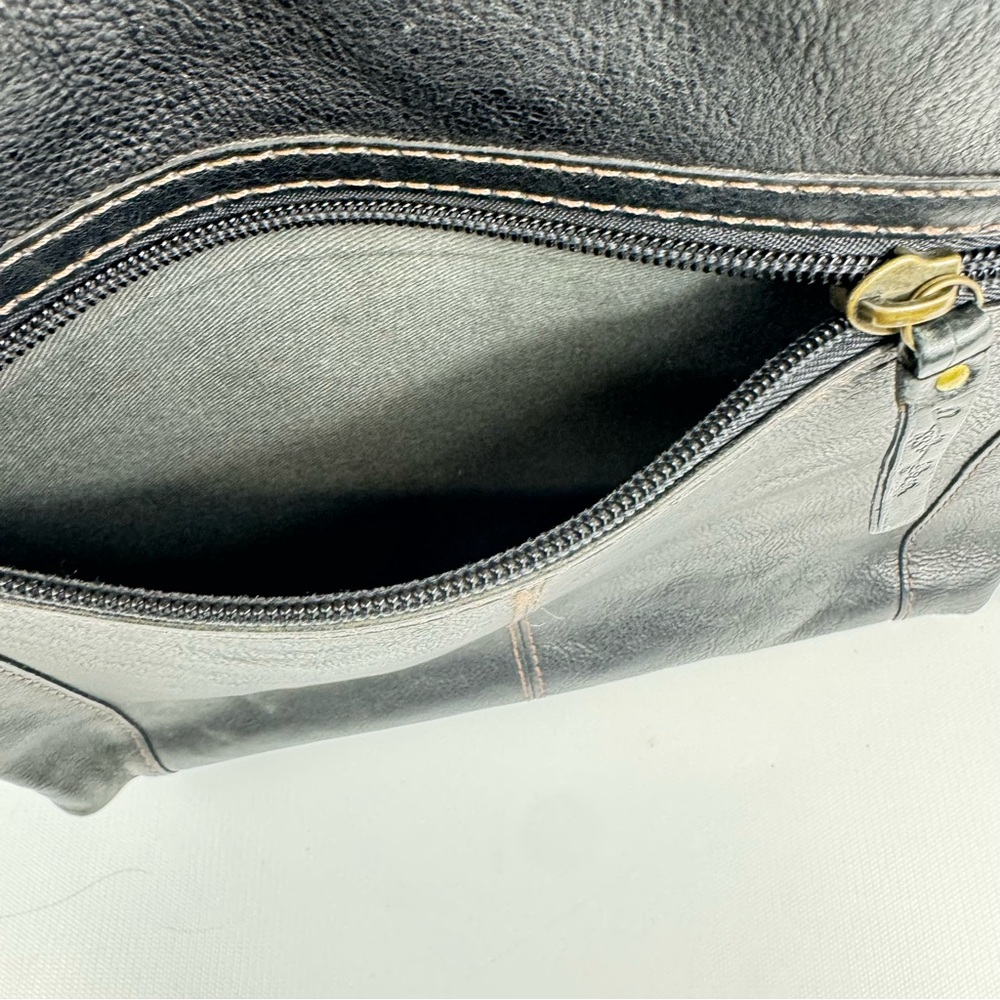 Fossil Shoulder Bag Sasha Black Pebbled Leather Crossbody Bag - Picture 11 of 16